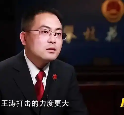 扇耳光烫烟头电击,男孩被打死后,母亲竟选择原谅
