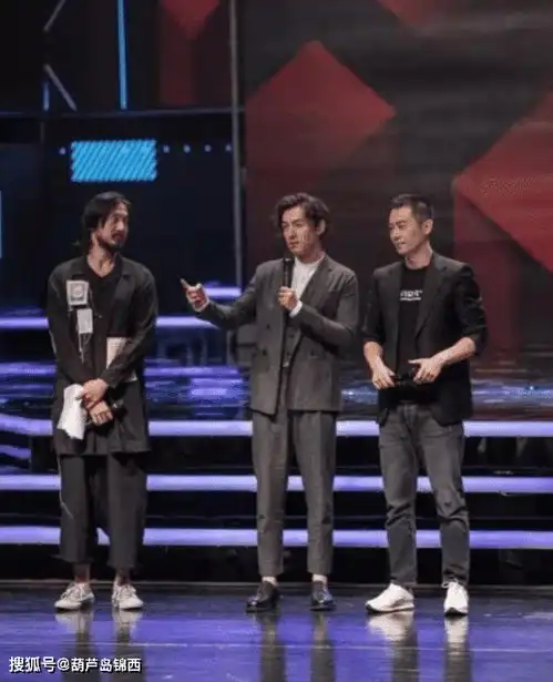 180朱亚文碰上185胡歌,网友是我量尺不准还是我量错了人
