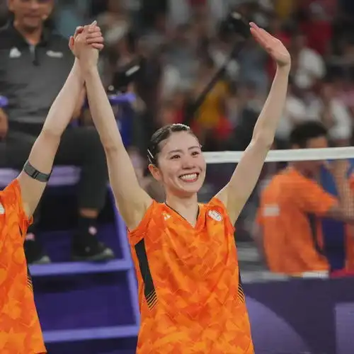 巴黎奥运图辑赛场上的靓丽风景盘点10位男女明星级运动员
