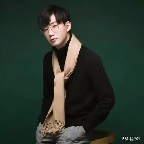 25岁自杀,他说没有钱,没有爱,没有未来
