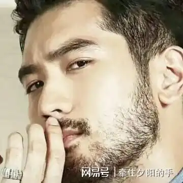 什么样的中年男人最高级
