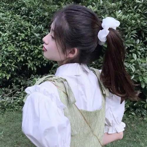 头像其实输得最惨的
