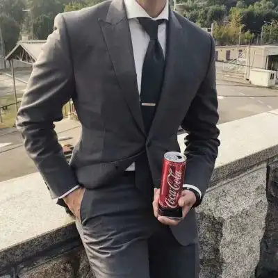 正装头像男半身绅士西服男生头像
