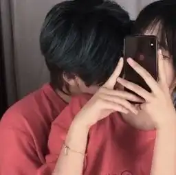 异性夜聊女生频繁发你这5字qq,直男别犯傻,这是被暗恋了
