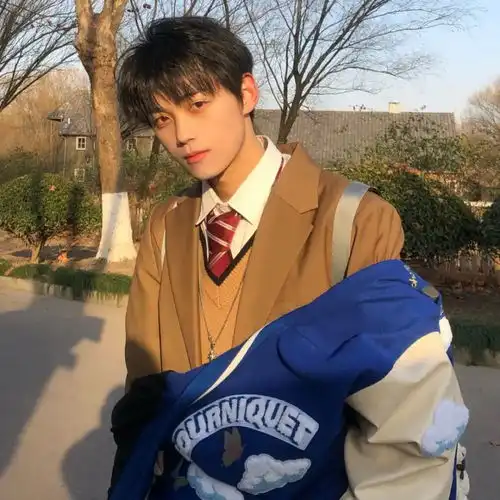 少年感满满的宝藏男头
