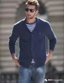 每个男人都应该有一条能搭配各种衣服的百搭裤子
