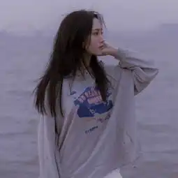 女生清新头像唯美侧脸
