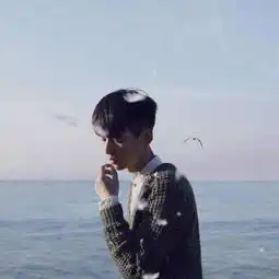 进过黑名单的人,大多走过心
