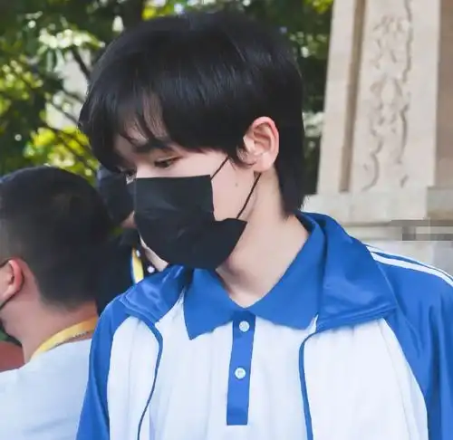 宋祖儿录萌探,哪知刘耀文宋亚轩成亮点,兄弟情太好了吧
