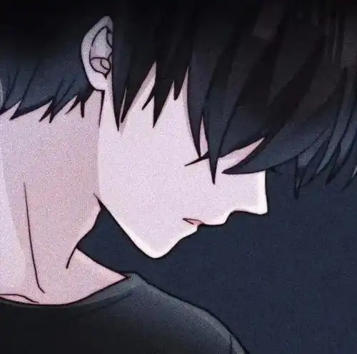 暗色调男生头像
