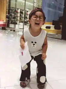 小萝莉cos无脸男太过逼真吓哭同学8778731旅游图片库大视野
