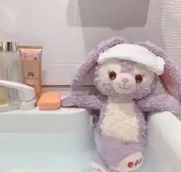 网易云热评会有那么一个人,因有他的存在,而惊艳了你的年华
