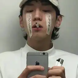 2018最新超酷帅气的男生头像大全相爱的两个人用心温暖着彼此
