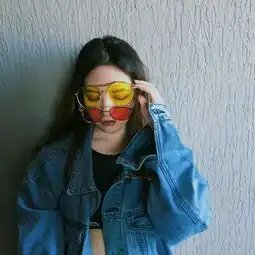 要学会每天给自己找一个开心的理由
