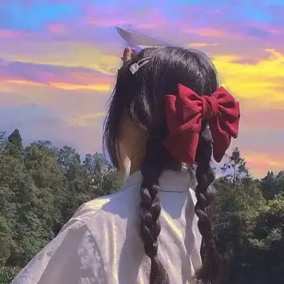 网易云热评一个男生喜欢你的话,不可能会对你说没时间,除非他
