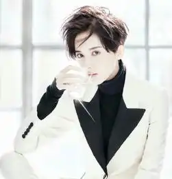 古力娜扎头发更短了短发嫩颜引70万人热搜
