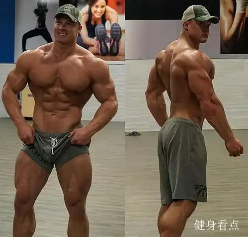 230斤肌肉猛男,不打健美却贴瓷砖,精湛手艺令雇主很满意
