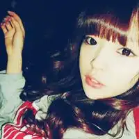 帮我配个情侣头像
