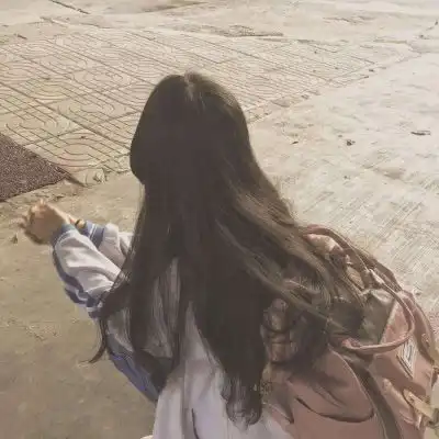 原宿风暗黑系女生头像真人孤独堕落女生头像高冷

