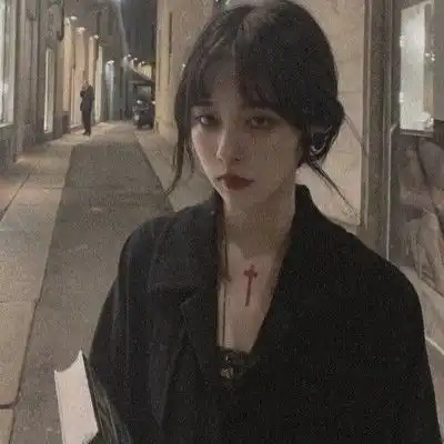 深入人心的情感句子,让人思绪万千
