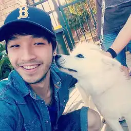 新花木兰男主私照阳光可爱将与刘亦菲演感情戏
