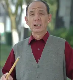 与赵本山齐名却从不接广告,形象却无人不晓
