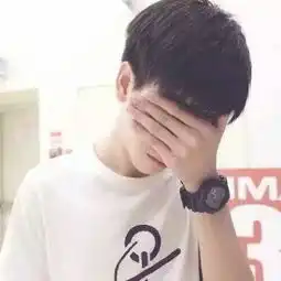 此刻,想彻底从这世上消失
