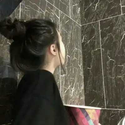 网红好看的社会女头时尚网红微信头像
