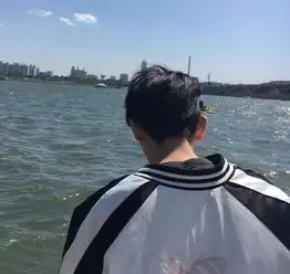 男生女生分手后都各自在干嘛不得不说很准
