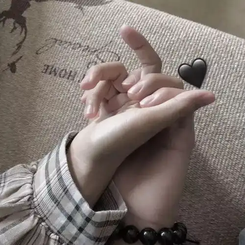 情侣头像旧情复燃等于重蹈覆辙
