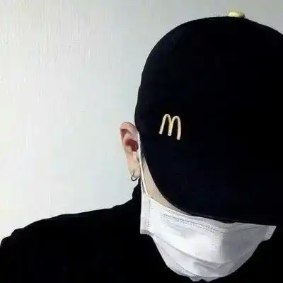 ins优质男生头像
