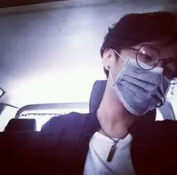 韩国风男生头像
