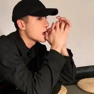 百看不厌的微信头像

