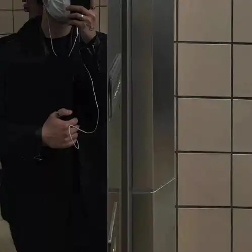 冷淡风头像长距离电话
