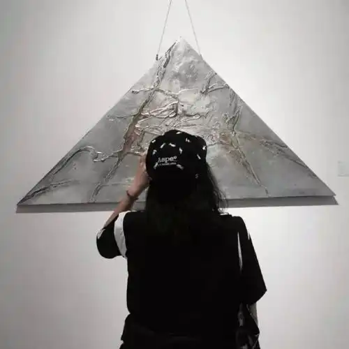 头像壁纸怪你过分美丽,怪我过分着迷
