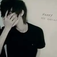 帅帅样子的个性男生头像每一个优秀的人都有一段沉默的时光
