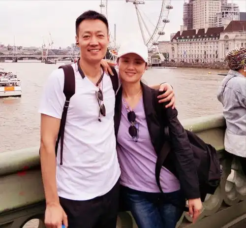 娱乐圈不传绯闻踏实演戏的7位中年男演员,各个婚姻幸福
