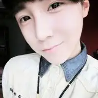 儿童节帅气的个性男生qq头像我从来不为爱情妥协
