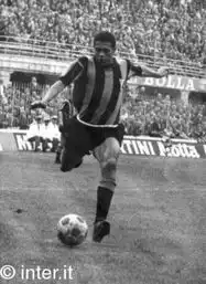 国米50大球星不老萨内蒂领衔大罗伊布巴乔在列
