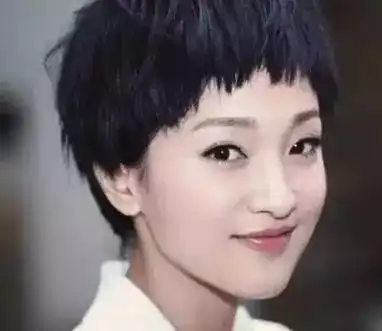 你知道在男生眼中女生哪些发型最丑
