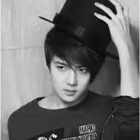 2013帅气阳光的qq男生头像纠缠连自己都觉得贪婪
