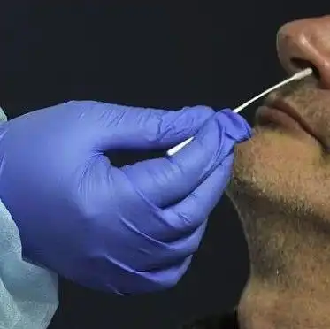 美国男子感染新冠的痛苦154天3次重生最终死亡
