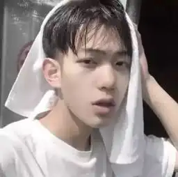 异性互加好友后,暗恋你的男生99不敢表白,真相一言难尽

