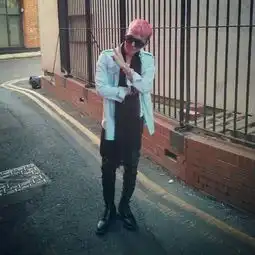 这张照片是gd吗还是男饭
