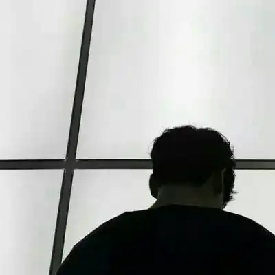 超拽酷炫黑白头像情侣一男一女你是我想带回家的人
