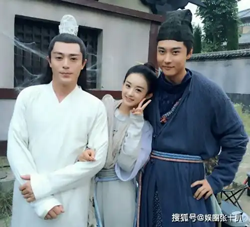 赵丽颖把他带红,却又惨遭圈内导演集体抵制,如今已从男一号跌到18线
