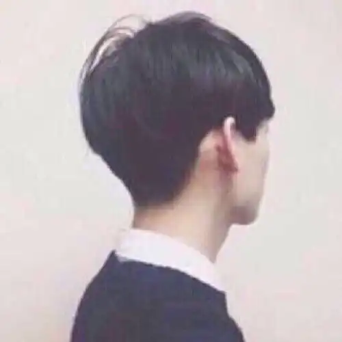 请大家帮忙找一下另一半边头像谢谢了
