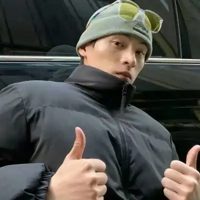 尽管期待没有实现但是期待的那些男生头像我要个性网
