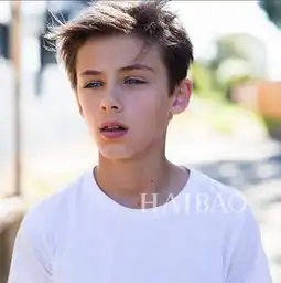 呵呵哒ins最火13岁澳洲小正太,被日本妹子封为世界最帅
