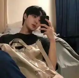 男生发你这三类qq消息,还以为是暗恋你养备胎而已啦
